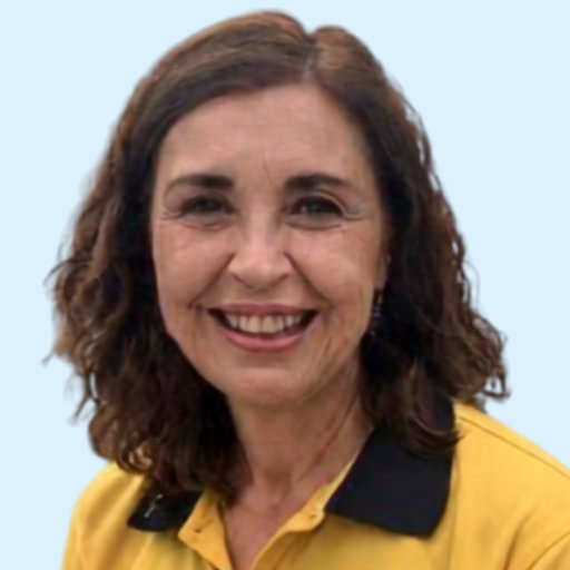 Carmen Camacho Leis